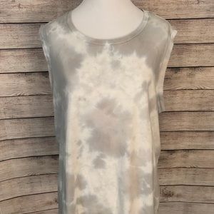 Time and Tru Tops - Soft Tie-Dye Sleeveless Shirt Time and Tru Tops - Soft Tie-Dye Sleeveless Shirt